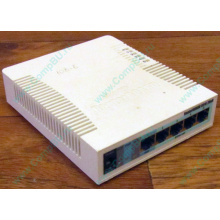 БУ маршрутизатор Mikrotik RB951G-2HnD в Сергиевом Посаде, БУ роутер Mikrotik RB951G-2HnD (Сергиев Посад)